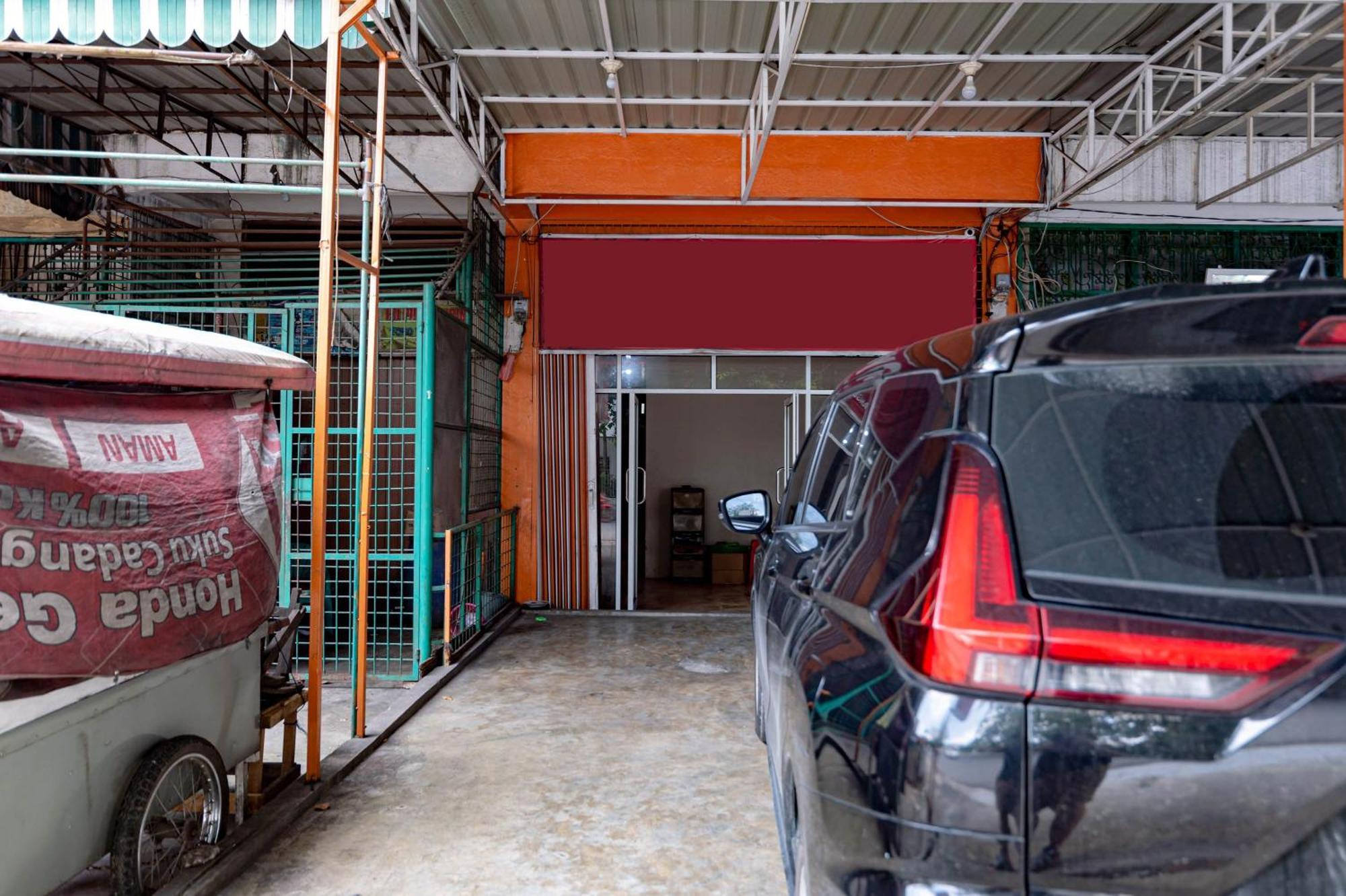 Reddoorz Near Rsud Dr Pringadi Medan 3 Hotel Eksteriør billede